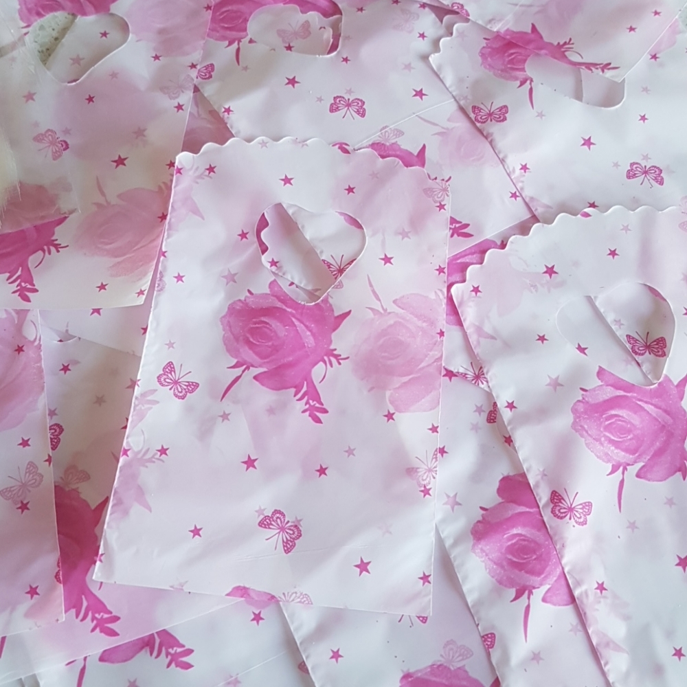 25 pcs Roses Bags Favor Bags Heart Bags Loor Bags 3.25"x3.25" In
